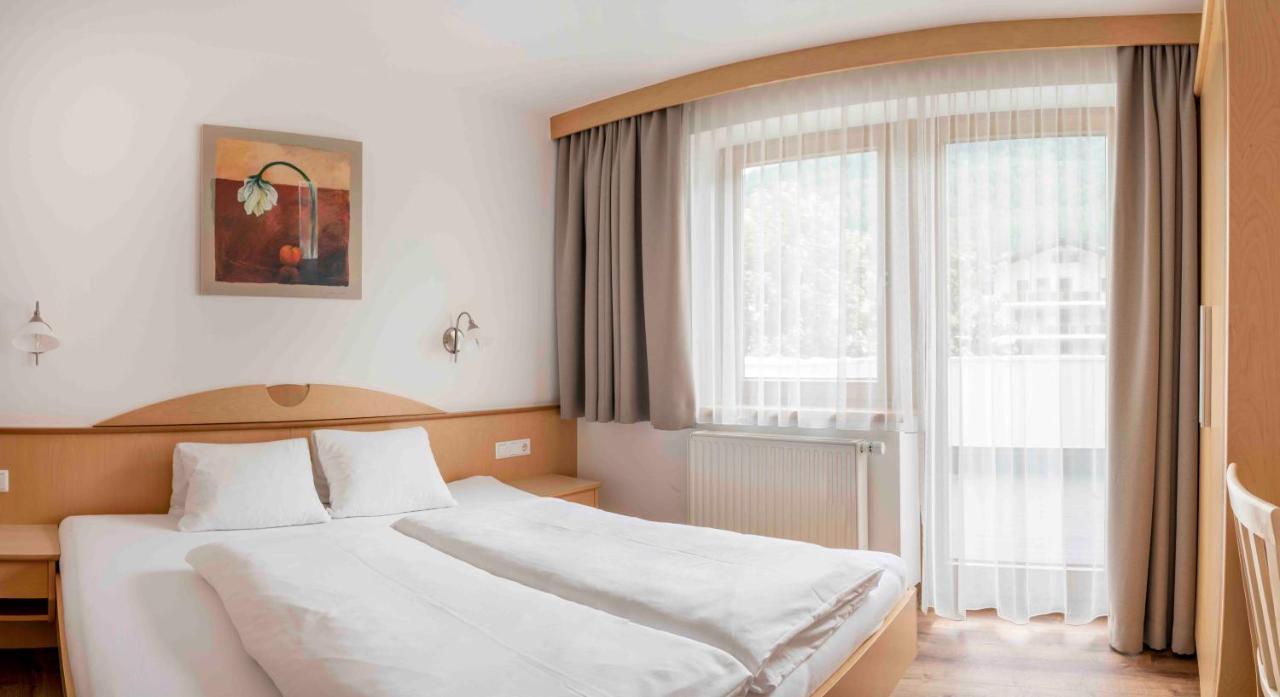 Apartament Gaestehaus Europa Sölden Zewnętrze zdjęcie